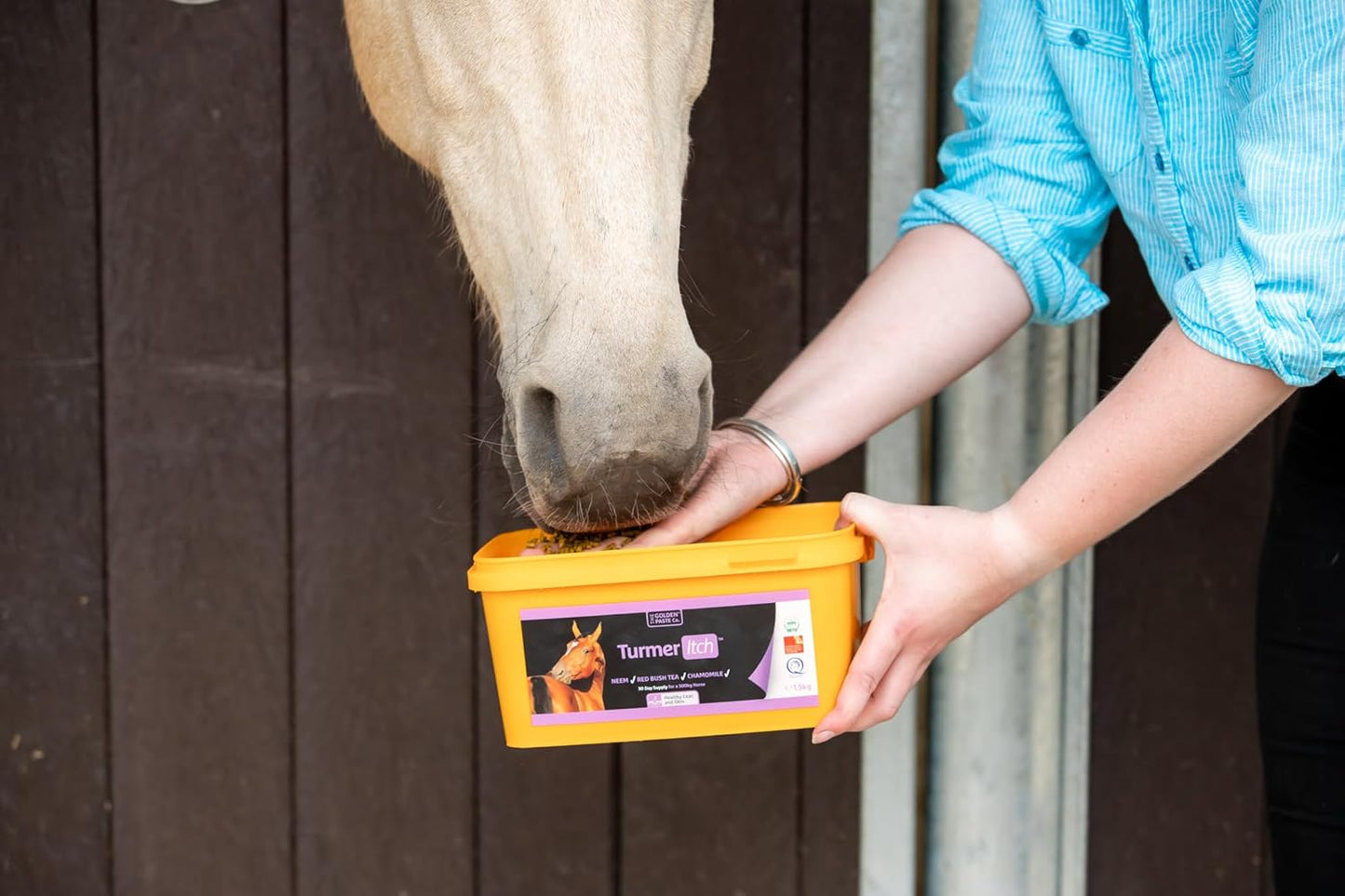 The Golden Paste Company TurmerItch for Horses 1.5kg Skin & Coat Supplement