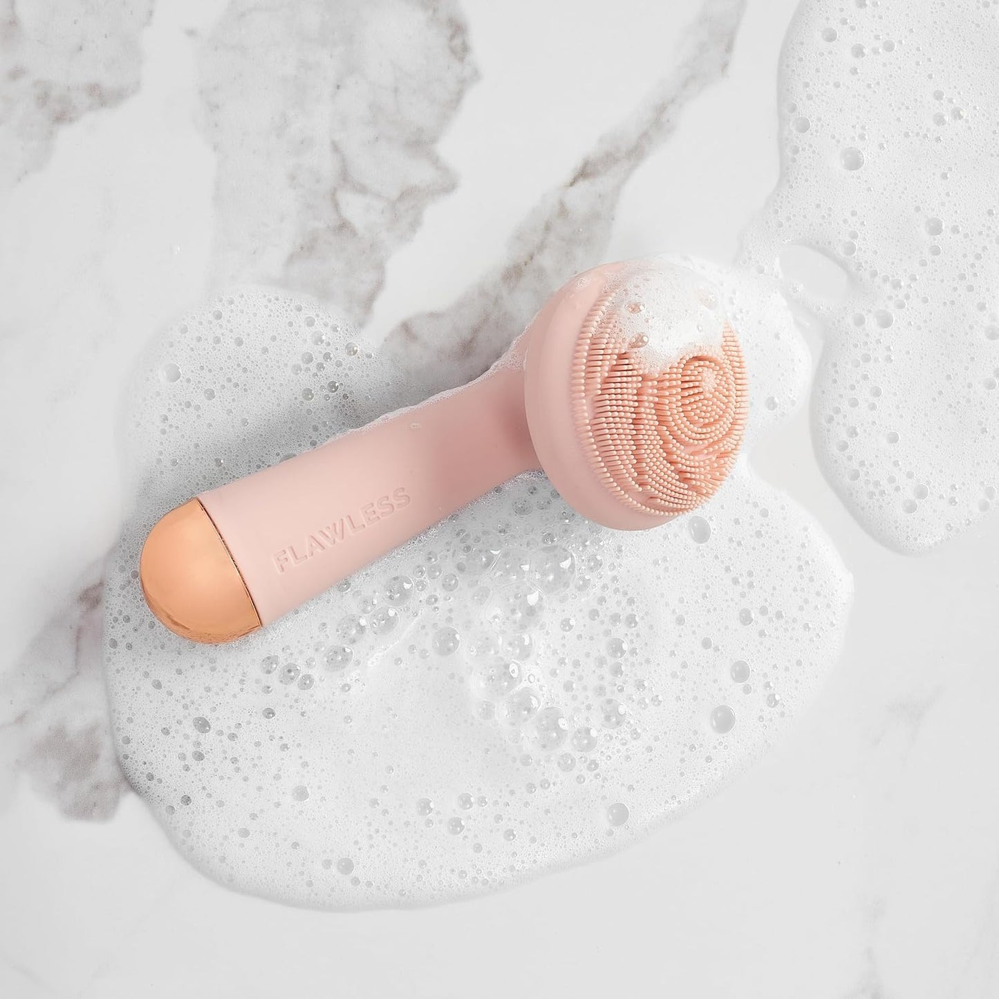Finishing Touch Flawless Cleanse - Electric Face Cleanser & Exfoliator with Brush