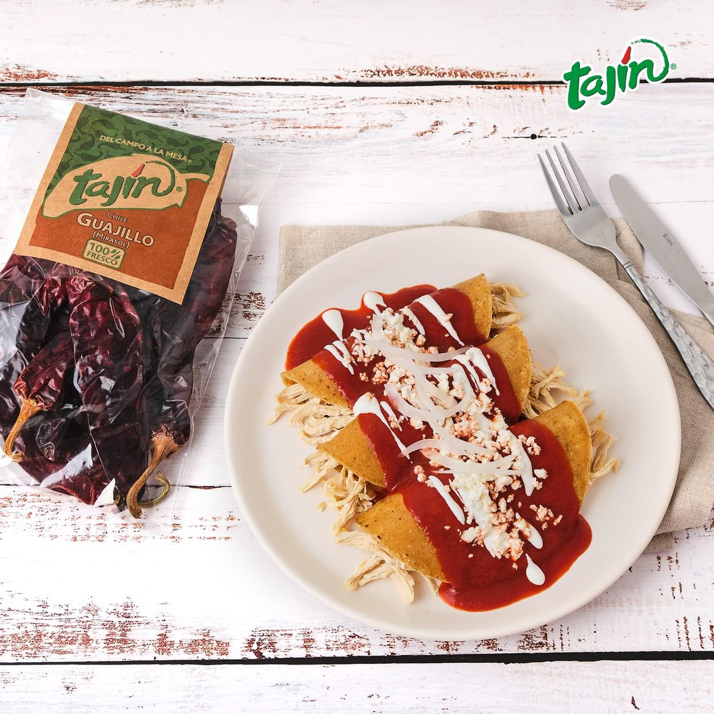 Tajin Dried Guajillo Chillies 75g - BBE 06/12/2024