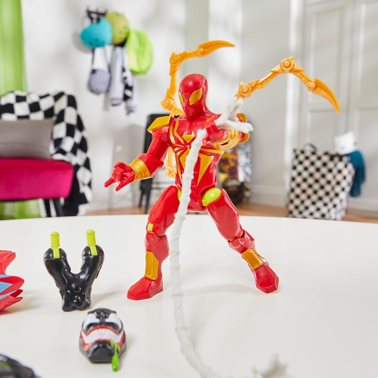 SPIDER-MAN MixMashers Marvel Iron Spider Custom Mix-And-Match Deluxe Action Figure & Accessories