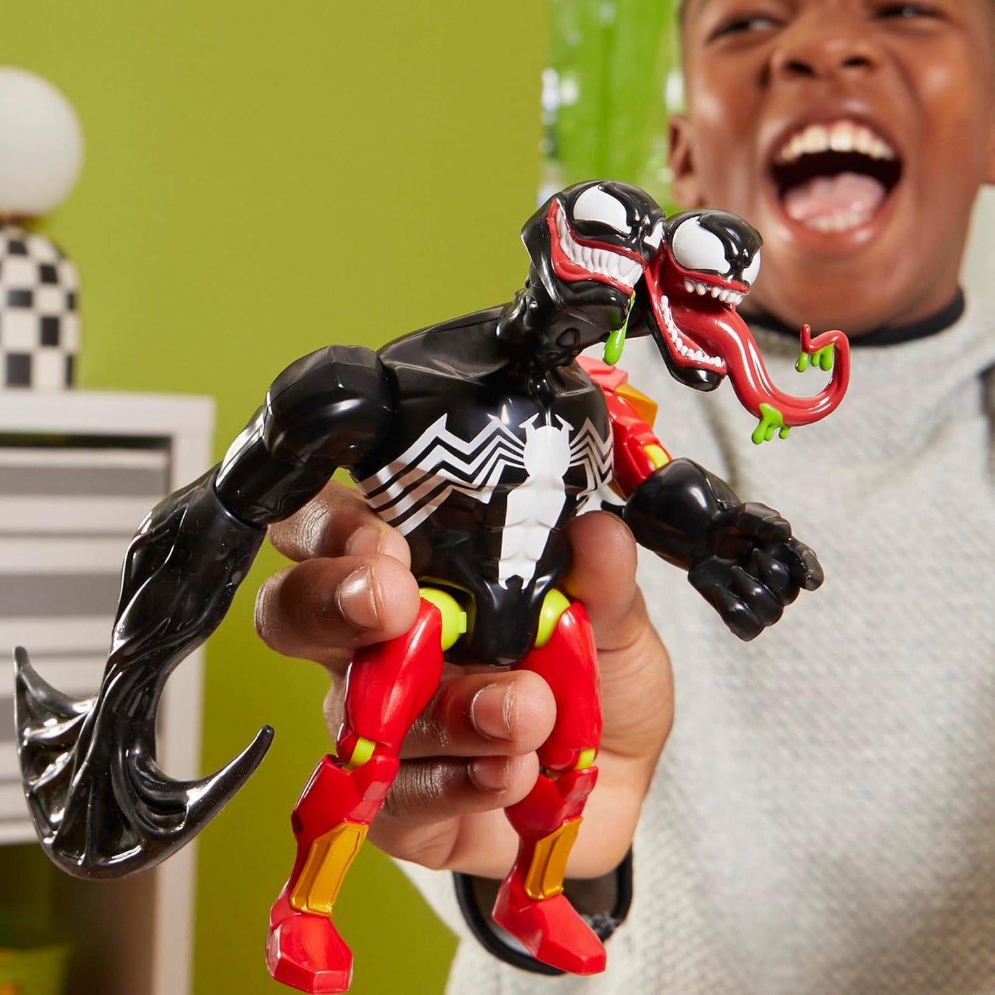 SPIDER-MAN MixMashers Marvel Venom Custom Mix-And-Match Deluxe Action Figure & Accessories