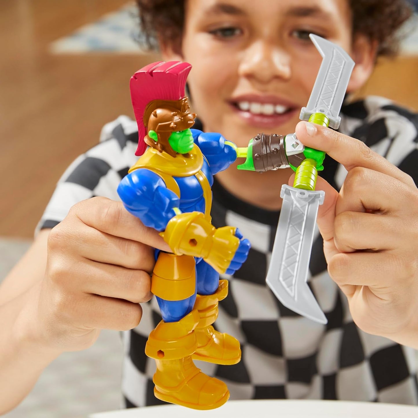 AVENGERS MixMashers Marvel Thanos Custom Mix-And-Match Deluxe Action Figure & Accessories